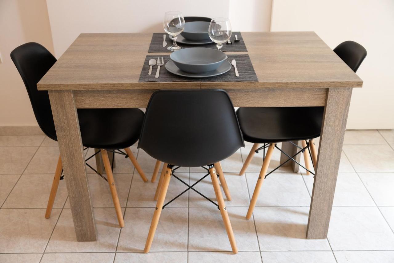 אתונה Spacious Apartment Close To The Sea And The City Center מראה חיצוני תמונה